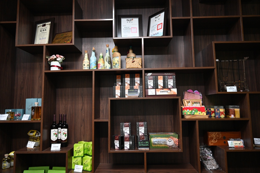 雲林古坑好好玩！雲林古坑美食、DIY烘豆體驗、住宿推薦！探索咖啡山城的慢活魅力！