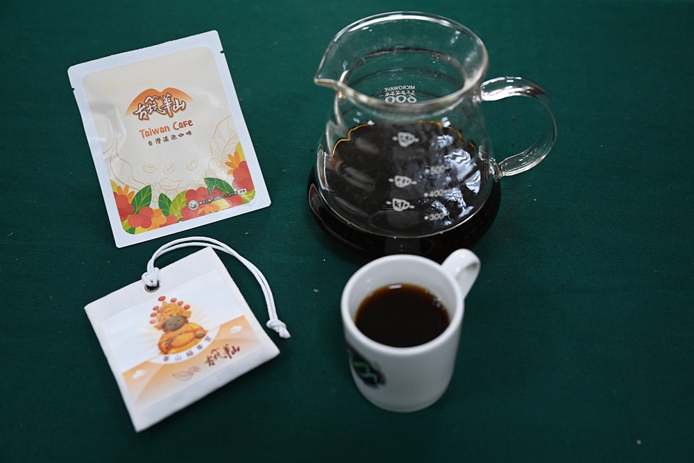 雲林古坑好好玩！雲林古坑美食、DIY烘豆體驗、住宿推薦！探索咖啡山城的慢活魅力！