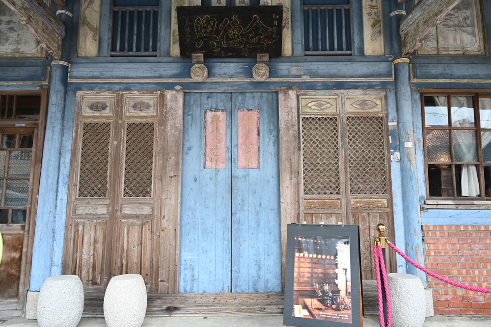 台南後壁金牌農村一日遊｜米香有約，「稻」後壁旅行！採芭樂、撿雞蛋、絹印臉譜帆布袋DIY、俗女餐桌全攻略！