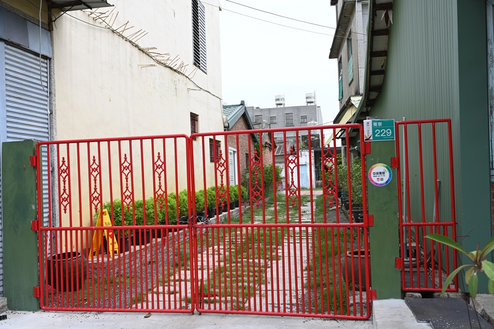 台南後壁金牌農村一日遊｜米香有約，「稻」後壁旅行！採芭樂、撿雞蛋、絹印臉譜帆布袋DIY、俗女餐桌全攻略！