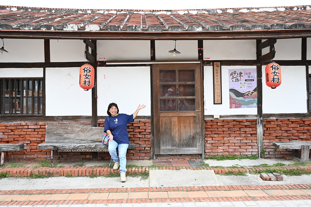 台南後壁金牌農村一日遊｜米香有約，「稻」後壁旅行！採芭樂、撿雞蛋、絹印臉譜帆布袋DIY、俗女餐桌全攻略！