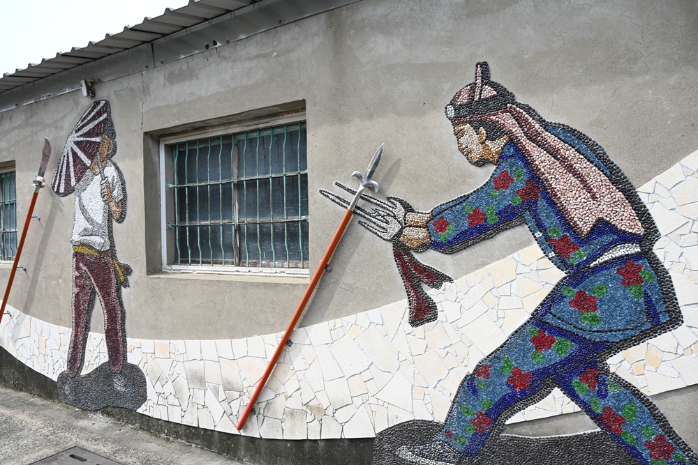 台南後壁金牌農村一日遊｜米香有約，「稻」後壁旅行！採芭樂、撿雞蛋、絹印臉譜帆布袋DIY、俗女餐桌全攻略！