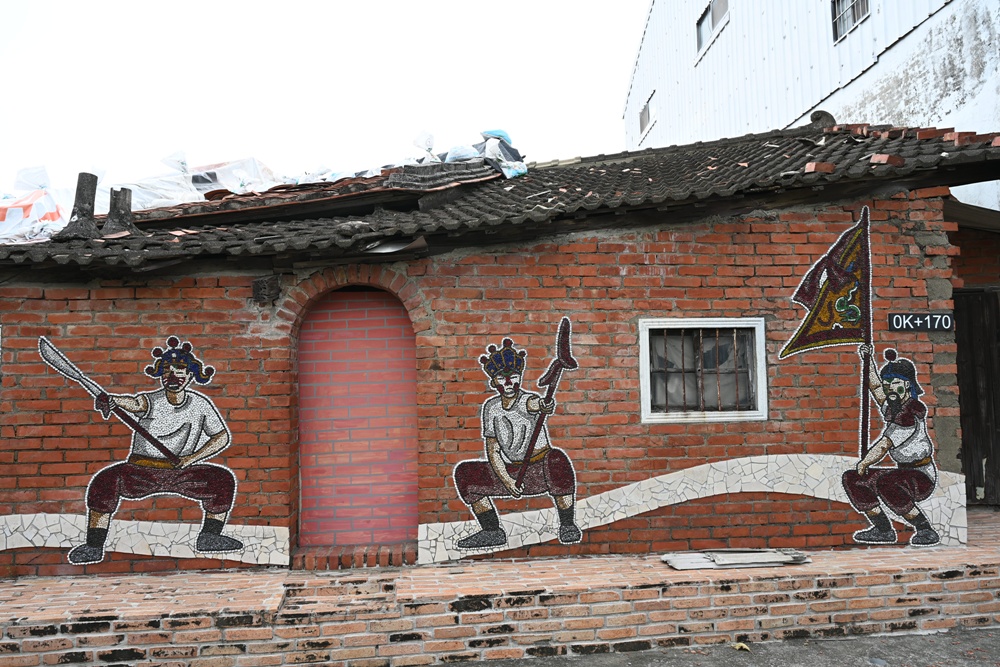 台南一日遊。頂長社區 粨(拍)面宋江陣文化走讀、宋江陣藝廊、絹印臉譜帆布袋DIY！