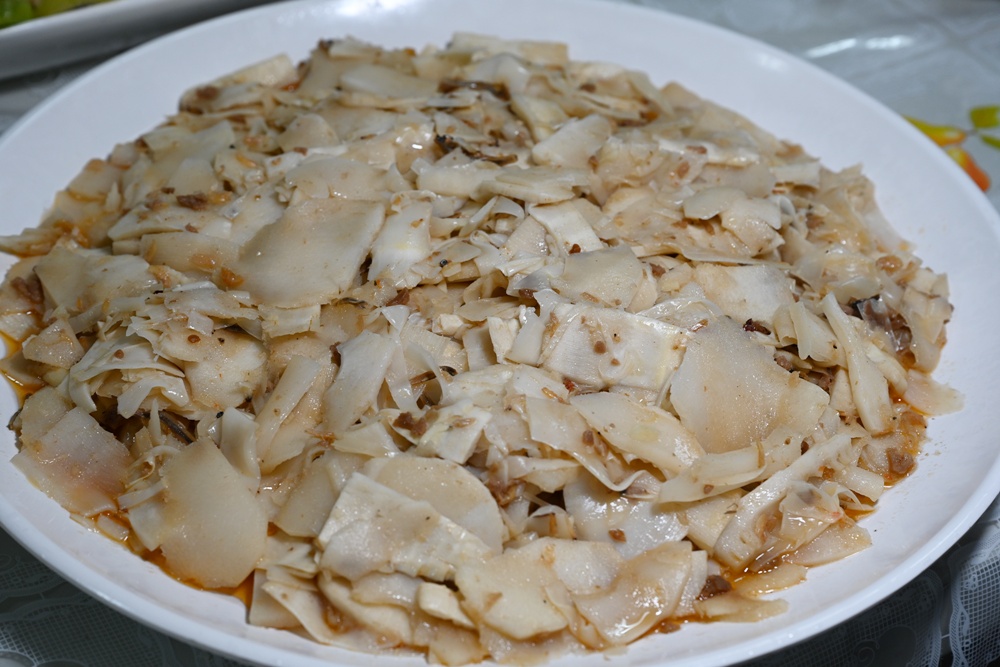 台南一日遊。白河草店社區 稻荷咖工作坊 荷染DIY、藕咖奶DIY、風味餐！