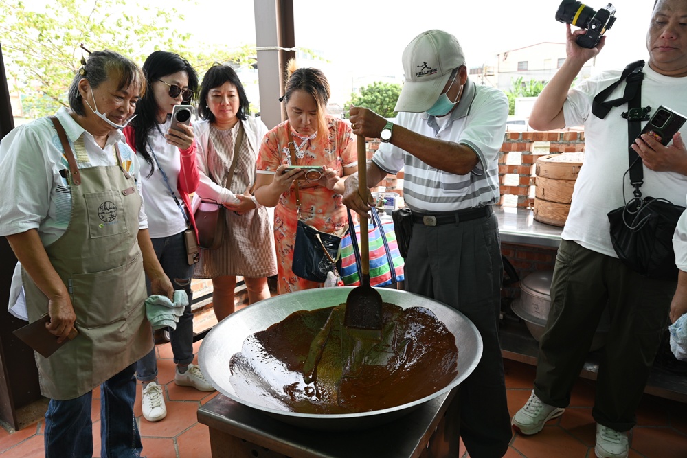 台南金牌農村一日遊｜蓮香藝遊．田園到漁村 一次走訪白河、善化、北門 DIY手作、美食饗宴全攻略！