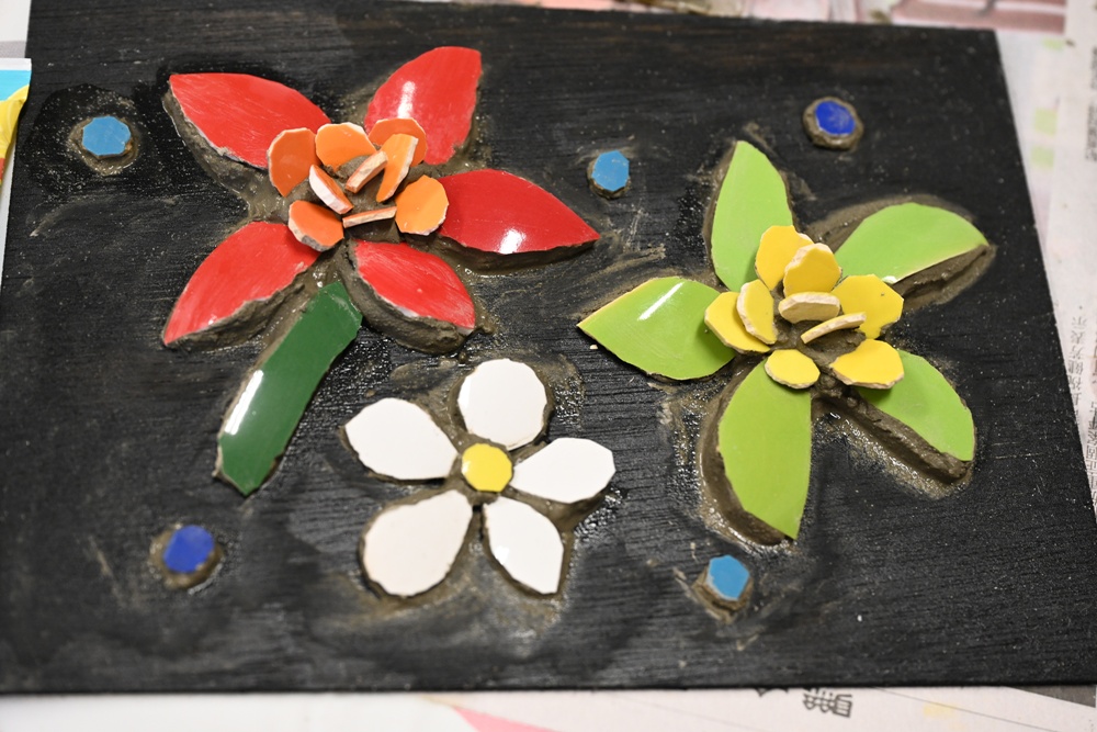 新竹金牌農村一日遊|旱坑社區 金漢柿餅教育農園 認識柿子、懂柿、剪黏美學工藝DIY! 新竹金牌農村一日遊|旱坑社區 金漢柿餅教育農園 認識柿子、懂柿、剪黏美學工藝DIY!