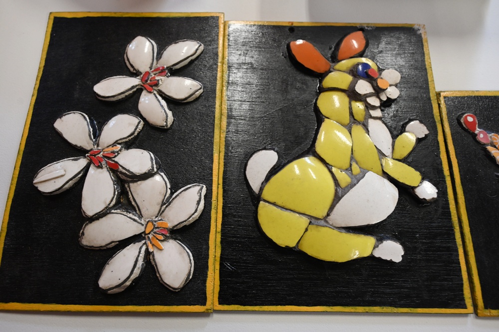 新竹金牌農村一日遊|旱坑社區 金漢柿餅教育農園 認識柿子、懂柿、剪黏美學工藝DIY! 新竹金牌農村一日遊|旱坑社區 金漢柿餅教育農園 認識柿子、懂柿、剪黏美學工藝DIY!