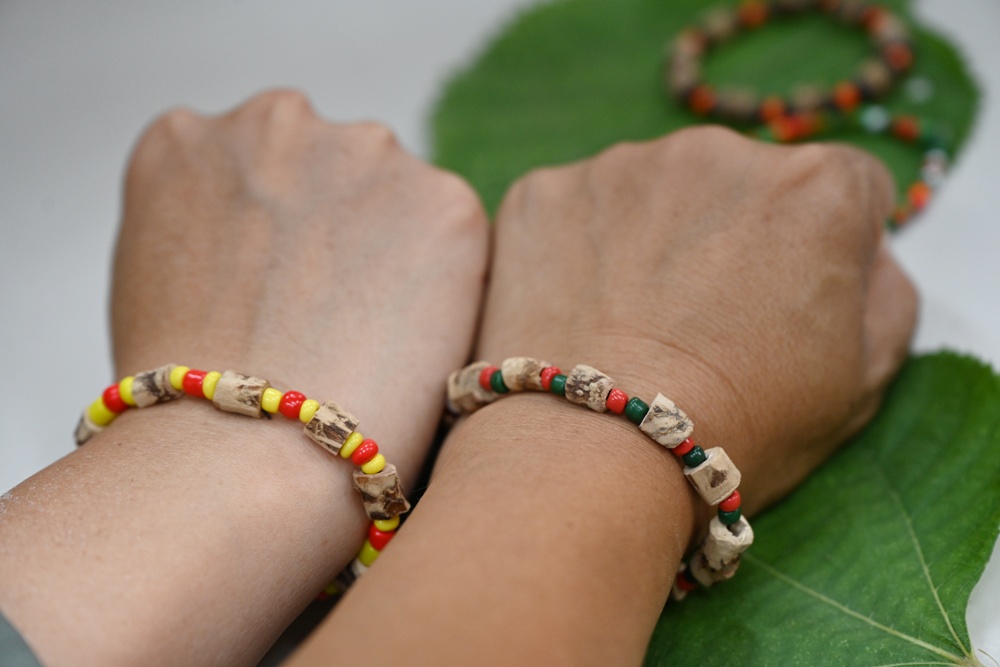 台東一日遊。布拉谷果菜生產合作社 苦茶籽油、祈福手作、樹豆茶包、一次滿足五感體驗! 台東一日遊。布拉谷果菜生產合作社 苦茶籽油、祈福手作、樹豆茶包、一次滿足五感體驗!