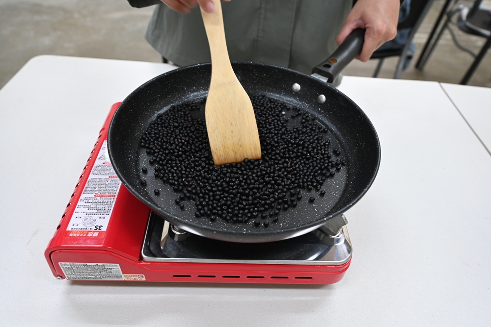 台東一日遊。布拉谷果菜生產合作社 苦茶籽油、祈福手作、樹豆茶包、一次滿足五感體驗! 台東一日遊。布拉谷果菜生產合作社 苦茶籽油、祈福手作、樹豆茶包、一次滿足五感體驗!