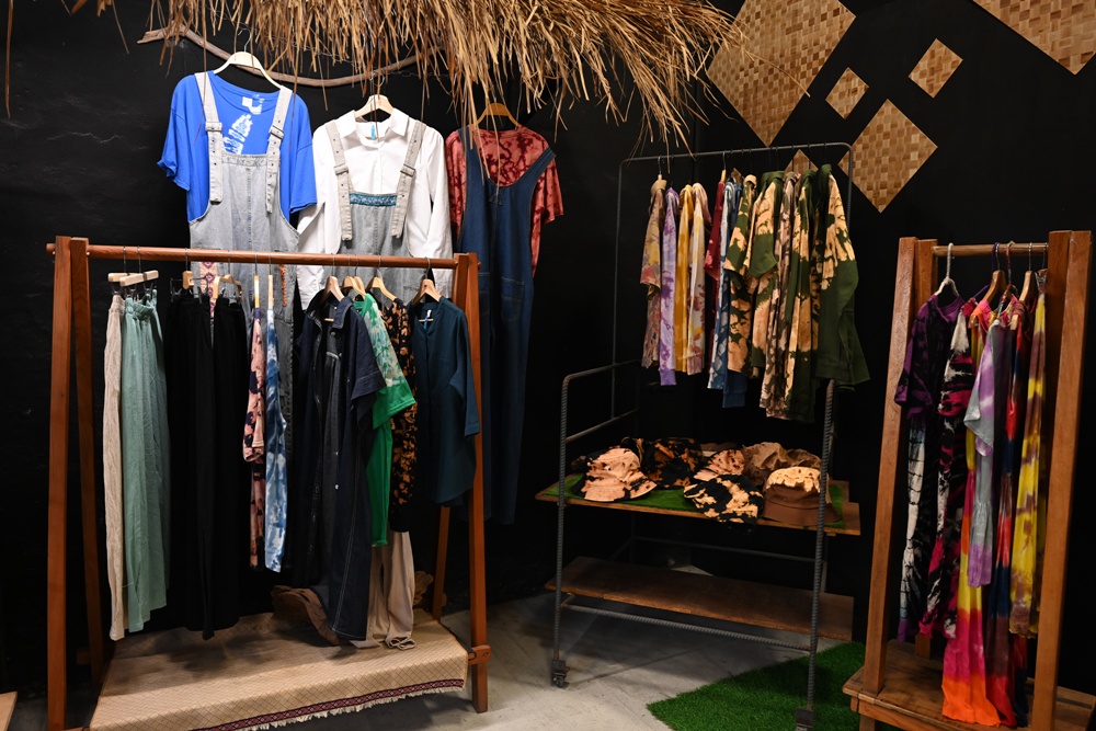 台東一日遊│台東糖廠 月桃部落-石山倉庫 稻草御守DIY、稻草鬥貓棒、月桃草帽! 台東一日遊│台東糖廠 月桃部落-石山倉庫 稻草御守DIY、稻草鬥貓棒、月桃草帽!