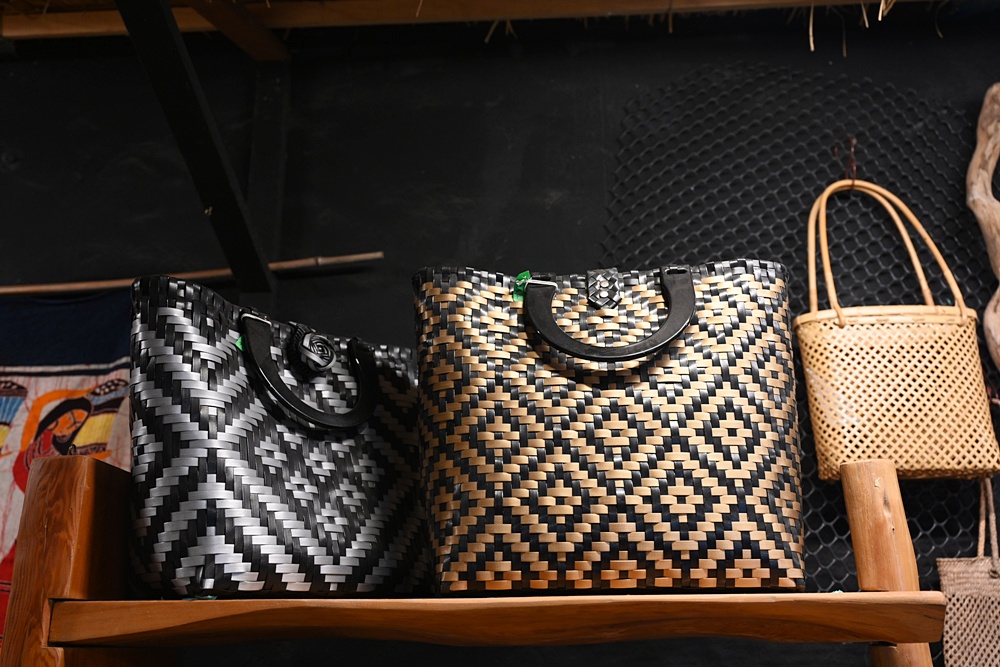 台東一日遊│台東糖廠 月桃部落-石山倉庫 稻草御守DIY、稻草鬥貓棒、月桃草帽! 台東一日遊│台東糖廠 月桃部落-石山倉庫 稻草御守DIY、稻草鬥貓棒、月桃草帽!