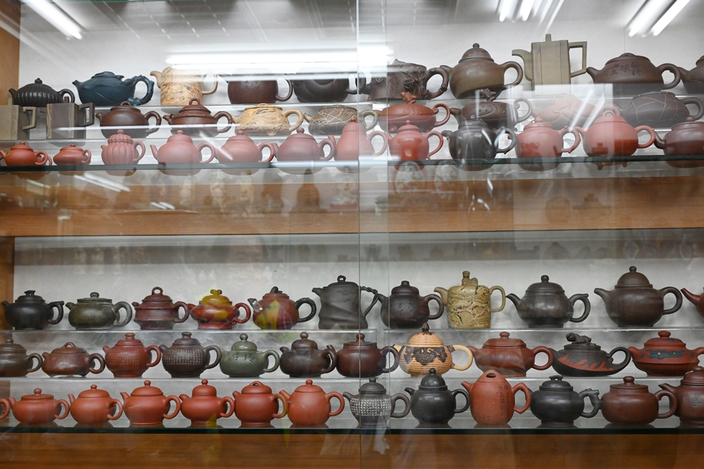 高雄鹽埕一日遊｜堀江商場老店、古著、鹽埕美食尋寶攻略！