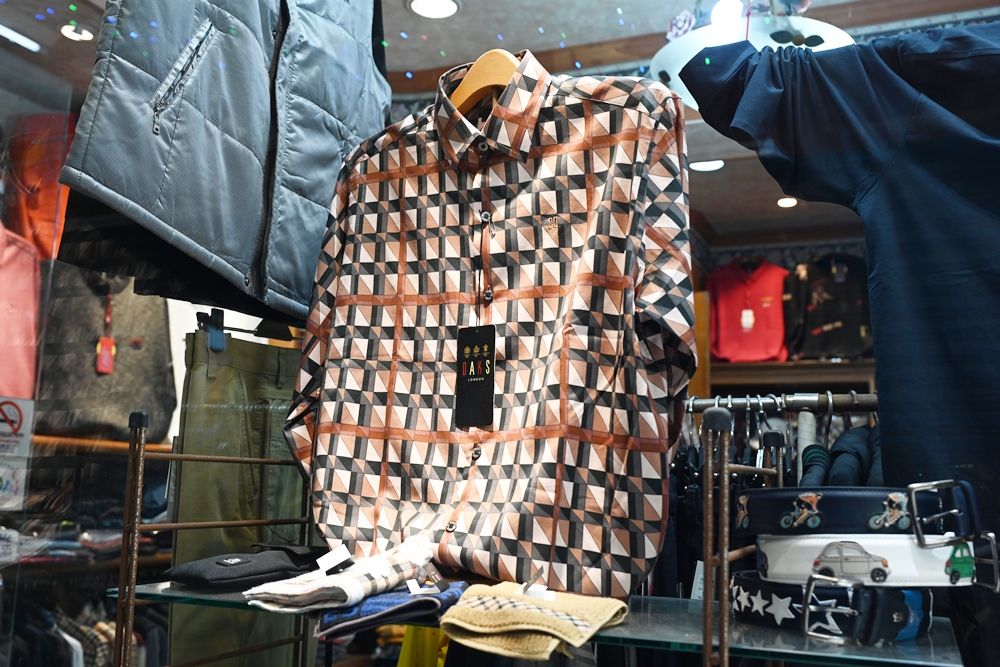 高雄鹽埕一日遊｜堀江商場老店、古著、鹽埕美食尋寶攻略！