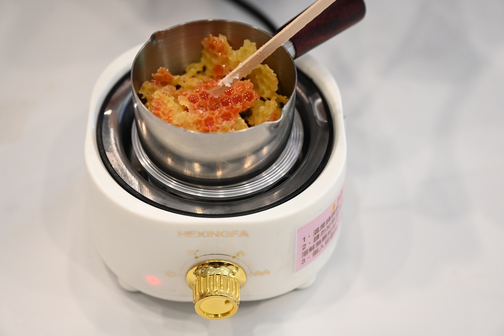 台東一日遊|蜜蜂盒子Bee Box 近距離觀察蜜蜂、品嘗香甜蜂巢蜜、DIY蜂蠟紫草膏! 台東一日遊|蜜蜂盒子Bee Box 近距離觀察蜜蜂、品嘗香甜蜂巢蜜、DIY蜂蠟紫草膏!