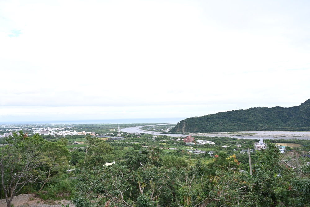 台東最美景觀咖啡！林道咖啡烘豆工作室 Leading Coffee 試飲精品咖啡、享受專業品咖體驗！坐擁360度無敵山海美景！