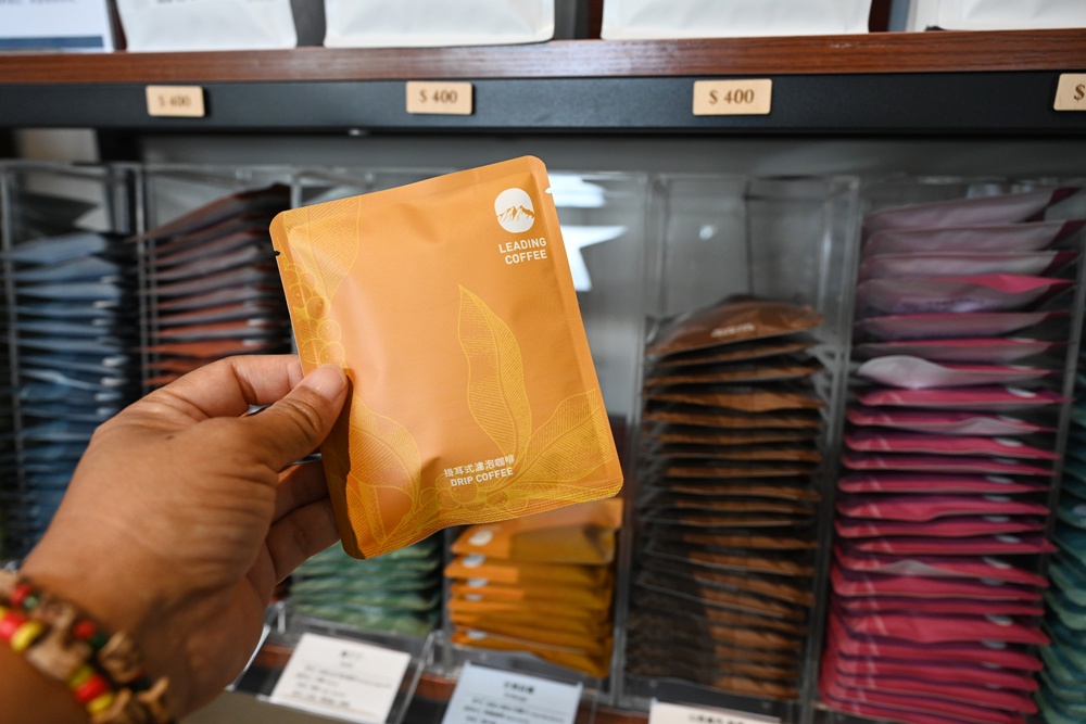 台東最美景觀咖啡！林道咖啡烘豆工作室 Leading Coffee 試飲精品咖啡、享受專業品咖體驗！坐擁360度無敵山海美景！