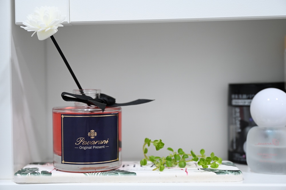 生活｜美國Pavaruni 香氛 100%純植物精油、擴香瓶、香氛蠟燭、香水~