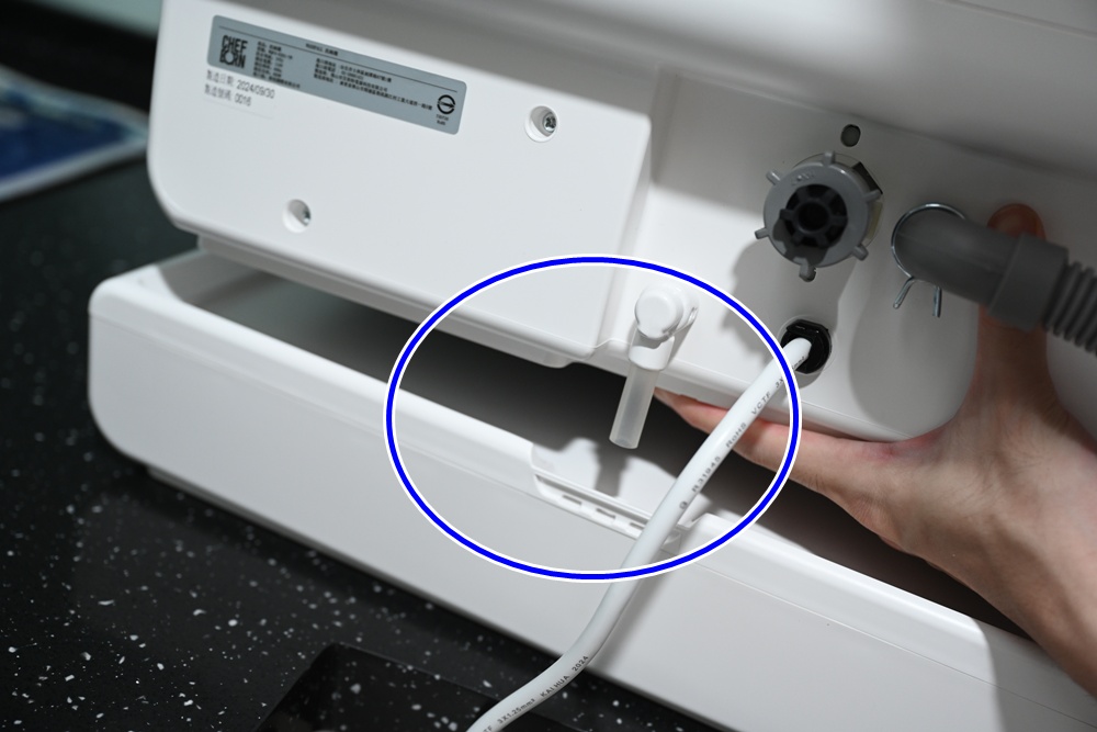 開箱｜CHEFBORN韓國天廚  WASHFALL5人份獨立式紫外線洗碗機、免安裝！