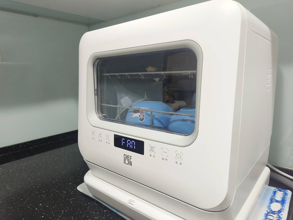 開箱｜CHEFBORN韓國天廚  WASHFALL5人份獨立式紫外線洗碗機、免安裝！