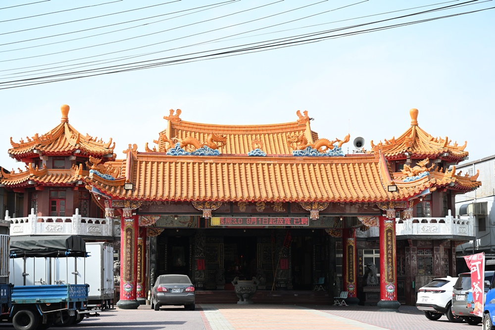 雲林口湖私房景點｜金湖聚落「蚵貝藝術牆」散步秘境！