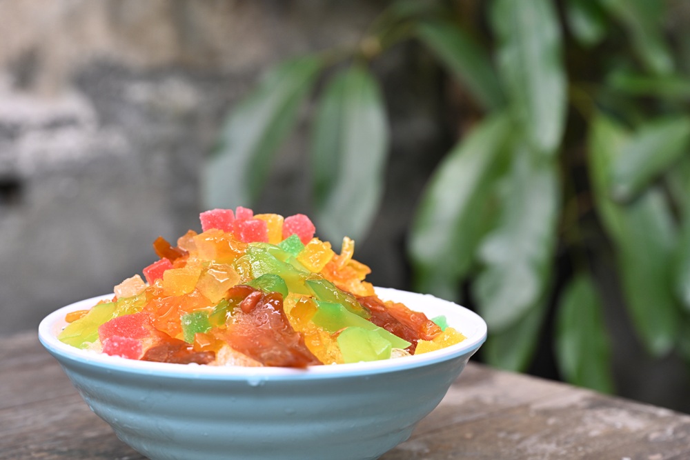 雲林美食。金湖冰室 澎派海鮮麵、古早味蜜餞四果冰！