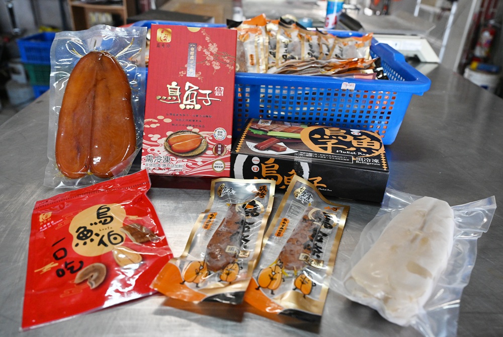 雲林口湖。口福烏魚伯烏魚子 烏金條、蜜蠟烏魚子、血子烏魚子 x 新榮製冰-烏魚子霜淇淋！