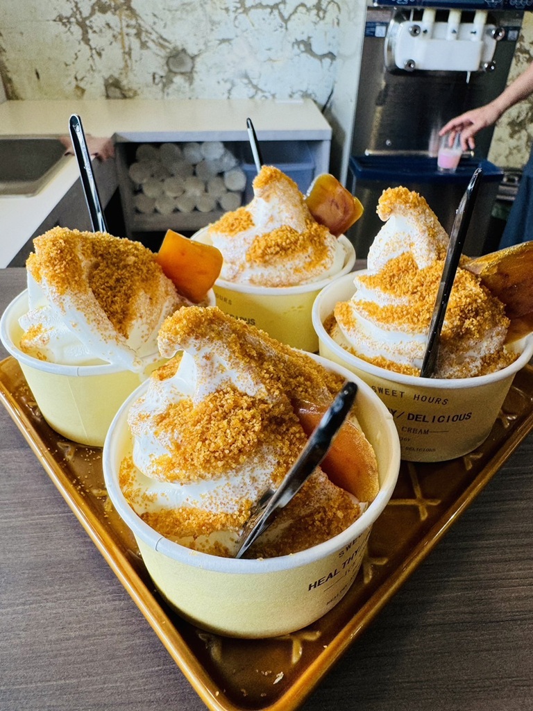 雲林口湖。口福烏魚伯烏魚子 烏金條、蜜蠟烏魚子、血子烏魚子 x 新榮製冰-烏魚子霜淇淋！