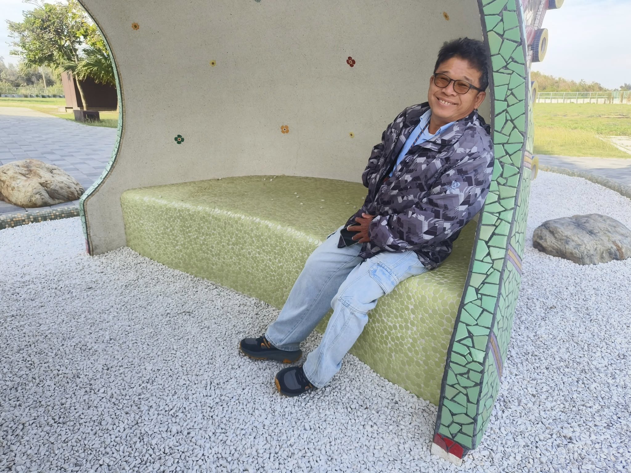 雲林口湖必訪景點｜口湖遊客中心 甘苦人魅力農店 在地伴手禮、甘苦人套餐、烏金鰻魚套餐、美拍地景藝術 一次滿足！