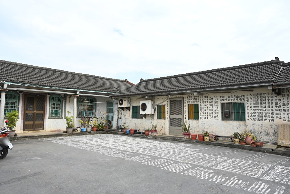 雲林一日遊。椬梧聚落散策、椬梧映月塘、湖口飯吃、水林小黑農 採毛豆、炒黑豆！