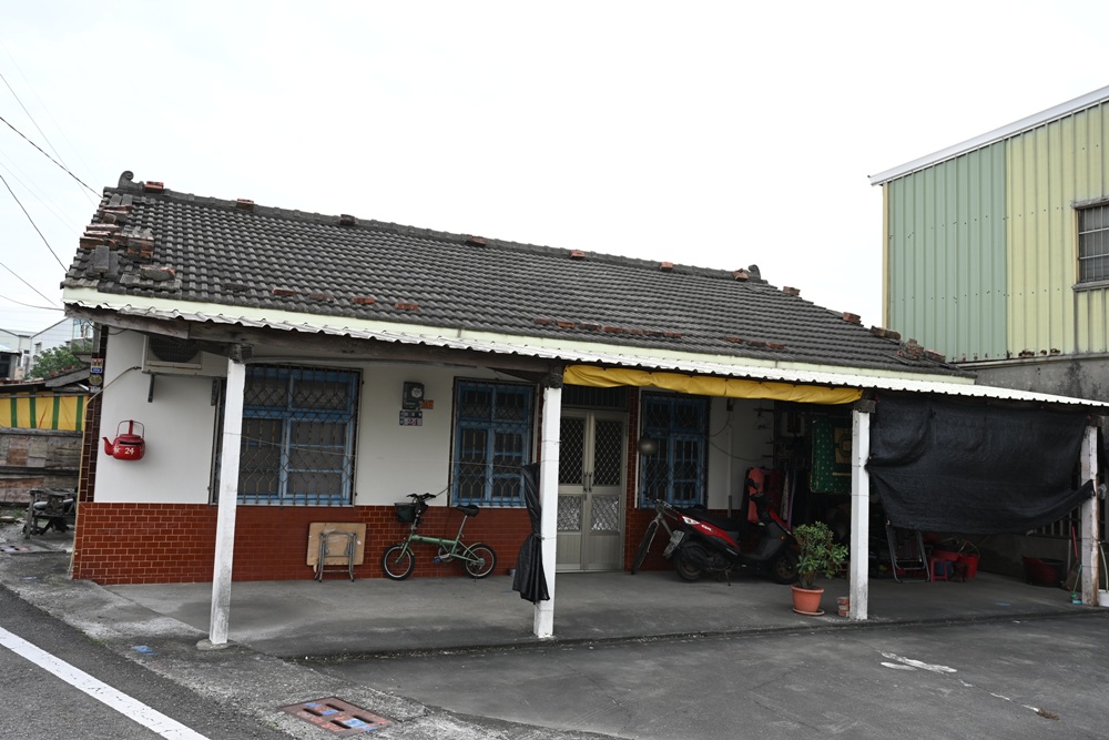 雲林一日遊。椬梧聚落散策、椬梧映月塘、湖口飯吃、水林小黑農 採毛豆、炒黑豆！