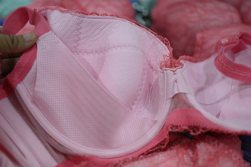 2025 SWEAR 思薇爾內衣廠拍｜台中南屯超殺優惠！無鋼圈無痕、軟鋼圈、運動內衣、調整型、機能內衣、撩波系列、涼感系列、超大尺碼內衣 全面下殺最低價！