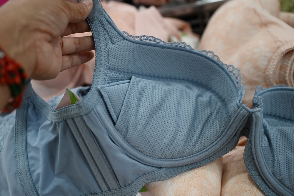 2025 SWEAR 思薇爾內衣廠拍｜台中南屯超殺優惠！無鋼圈無痕、軟鋼圈、運動內衣、調整型、機能內衣、撩波系列、涼感系列、超大尺碼內衣 全面下殺最低價！