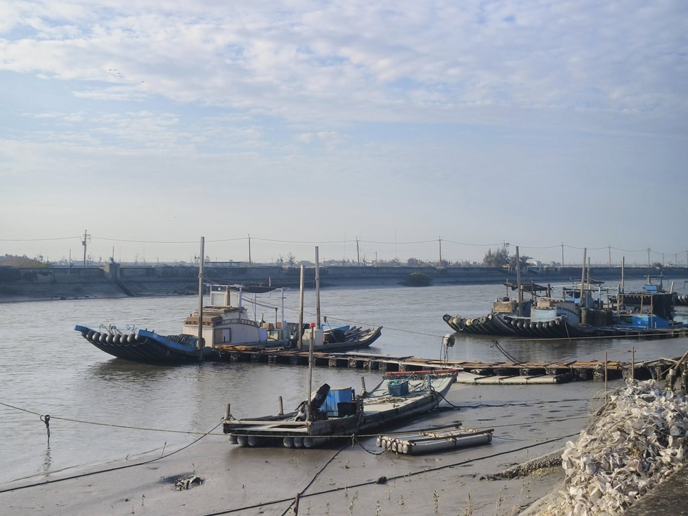 雲林口湖一日遊|炙燒烏魚子DIY、澎湃海鮮米粉、烏金鰻魚套餐、蚵貝藝術牆!漁村風情美食文化玩透透! 雲林口湖一日遊|炙燒烏魚子DIY、澎湃海鮮米粉、烏金鰻魚套餐、蚵貝藝術牆!漁村風情美食文化玩透透!