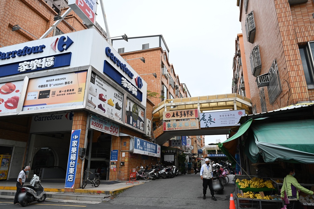 三天兩夜玩樂台東|鐵花商圈美食推薦、主題餐廳、在地特色小吃、原住民風味餐、燒烤吃到飽、台東住宿推薦! 三天兩夜玩樂台東|鐵花商圈美食推薦、主題餐廳、在地特色小吃、原住民風味餐、燒烤吃到飽、台東住宿推薦!