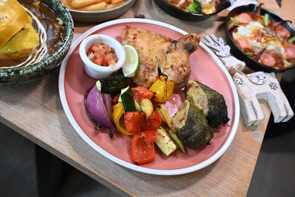 三天兩夜玩樂台東|鐵花商圈美食推薦、主題餐廳、在地特色小吃、原住民風味餐、燒烤吃到飽、台東住宿推薦! 三天兩夜玩樂台東|鐵花商圈美食推薦、主題餐廳、在地特色小吃、原住民風味餐、燒烤吃到飽、台東住宿推薦!