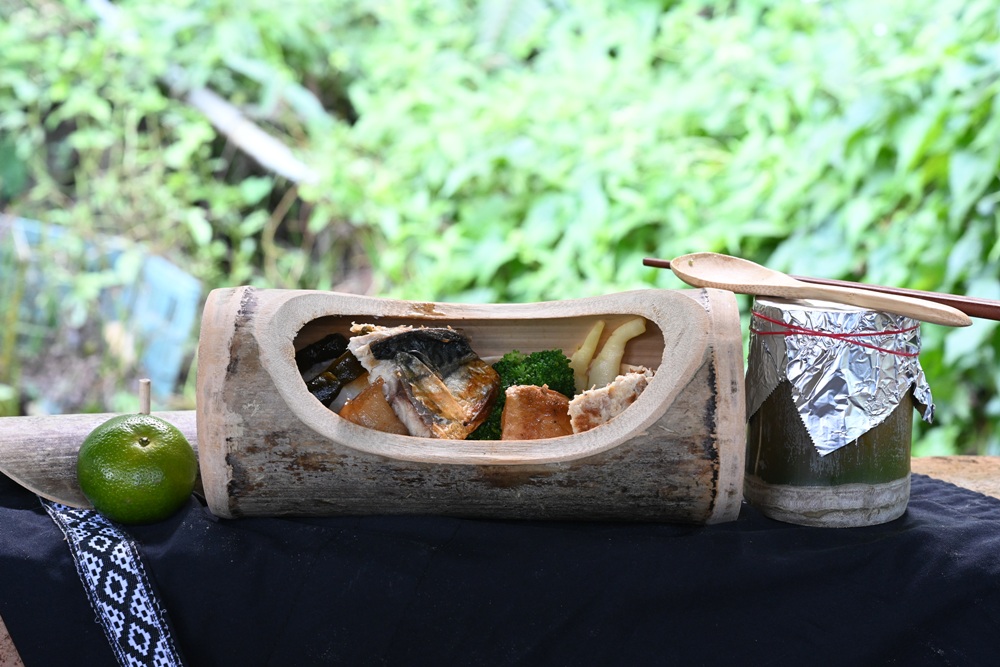 南投一日遊。雙龍七彩吊橋、雙龍瀑布、雙龍瀑布水圳步道! 南投一日遊。雙龍七彩吊橋、雙龍瀑布、雙龍瀑布水圳步道!