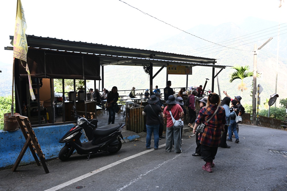 南投一日遊。雙龍七彩吊橋、雙龍瀑布、雙龍瀑布水圳步道! 南投一日遊。雙龍七彩吊橋、雙龍瀑布、雙龍瀑布水圳步道!