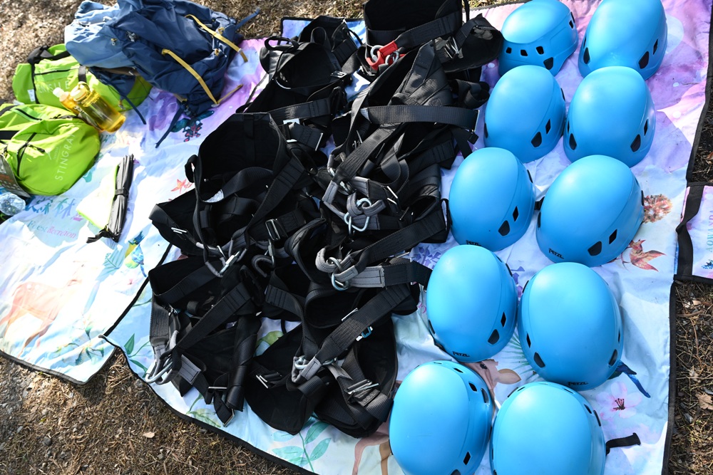 南投一日遊。丹大布農部落 丹大布農文化生態探索部落 雙龍瀑布七彩吊橋、攀樹初體驗、DIY馬告香氛香水! 南投一日遊。丹大布農部落 丹大布農文化生態探索部落 雙龍瀑布七彩吊橋、攀樹初體驗、DIY馬告香氛香水!