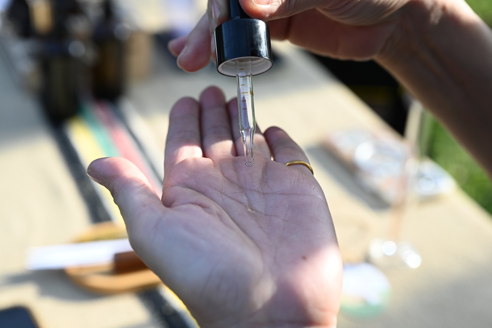 南投一日遊。丹大布農部落 丹大布農文化生態探索部落 雙龍瀑布七彩吊橋、攀樹初體驗、DIY馬告香氛香水! 南投一日遊。丹大布農部落 丹大布農文化生態探索部落 雙龍瀑布七彩吊橋、攀樹初體驗、DIY馬告香氛香水!