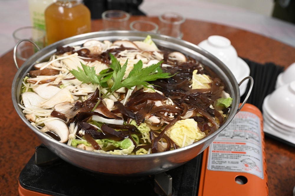 日月潭旅遊全攻略|邵族文化巡禮、日月潭遊船、DIY傳統編織、邵族傳統服飾體驗、日月潭二日遊! 日月潭旅遊全攻略|邵族文化巡禮、日月潭遊船、DIY傳統編織、邵族傳統服飾體驗、日月潭二日遊!