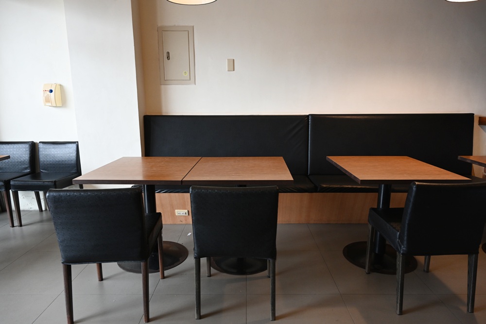 台東鐵花村美食推薦。鐵花小路 日式炸豬排、日式定食套餐厚切藍帶起司豬排! 台東鐵花村美食推薦。鐵花小路 日式炸豬排、日式定食套餐厚切藍帶起司豬排!