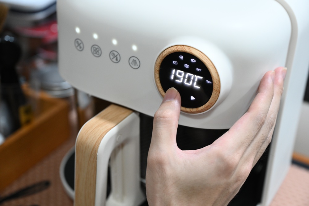 開箱｜CHEFBORN韓國天廚 Air蒸氣雲朵4.5L氣炸鍋！