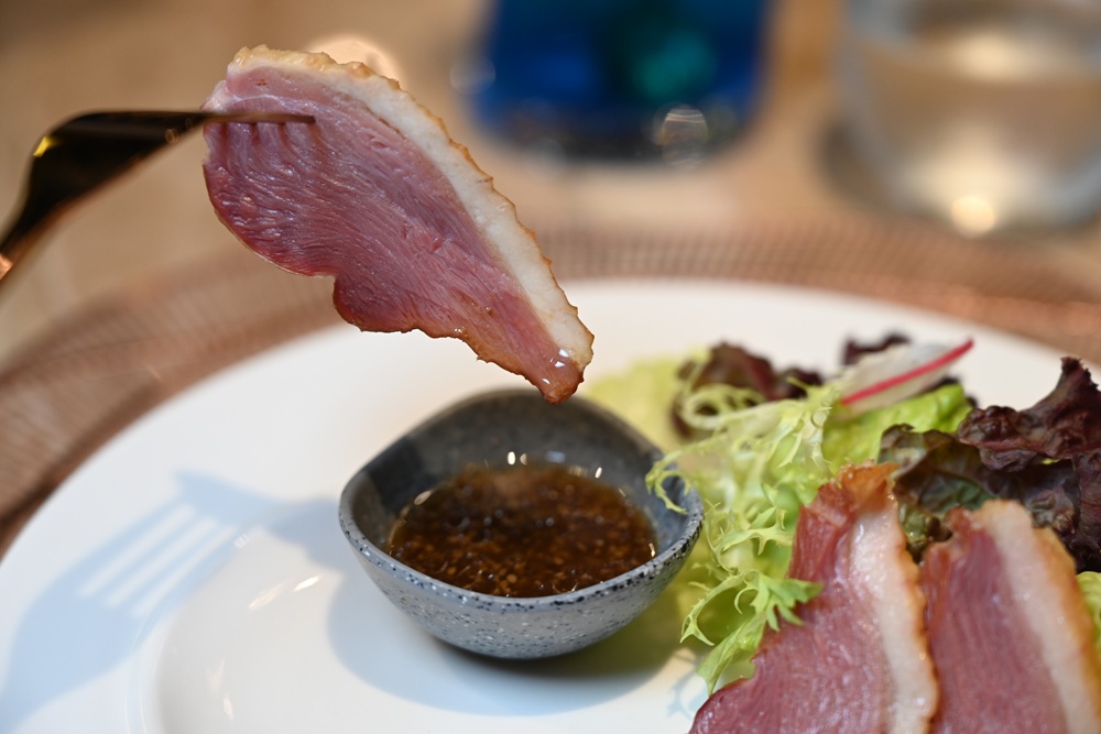 Google 評論平均4.8高分！明水然 高雄大立店 原味創意無菜單鐵板燒！高雄聚餐推薦、慶生首選！