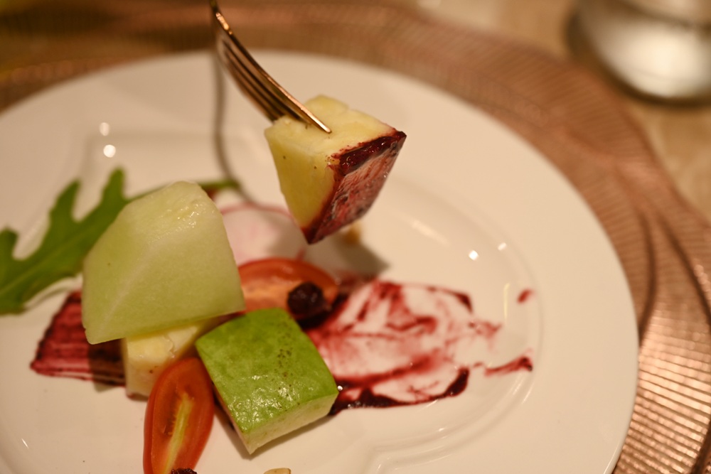 Google 評論平均4.8高分！明水然 高雄大立店 原味創意無菜單鐵板燒！高雄聚餐推薦、慶生首選！