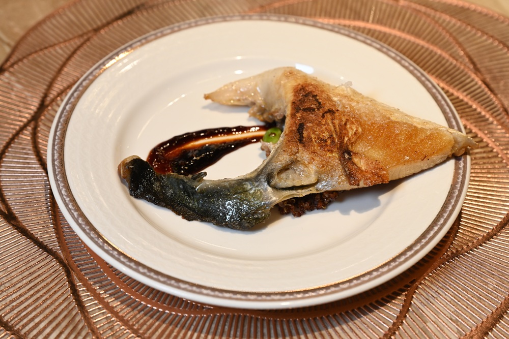 Google 評論平均4.8高分！明水然 高雄大立店 原味創意無菜單鐵板燒！高雄聚餐推薦、慶生首選！