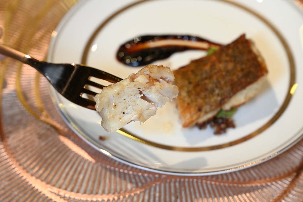 Google 評論平均4.8高分！明水然 高雄大立店 原味創意無菜單鐵板燒！高雄聚餐推薦、慶生首選！