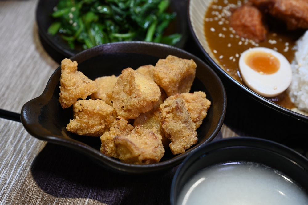 台東美食推薦。牛匠太郎x直火炙燒丼飯-台東店 CP值爆棚！炙燒大盛牛丼肉量超狂，松阪豬Q彈，平價吃飽飽太過癮啦！