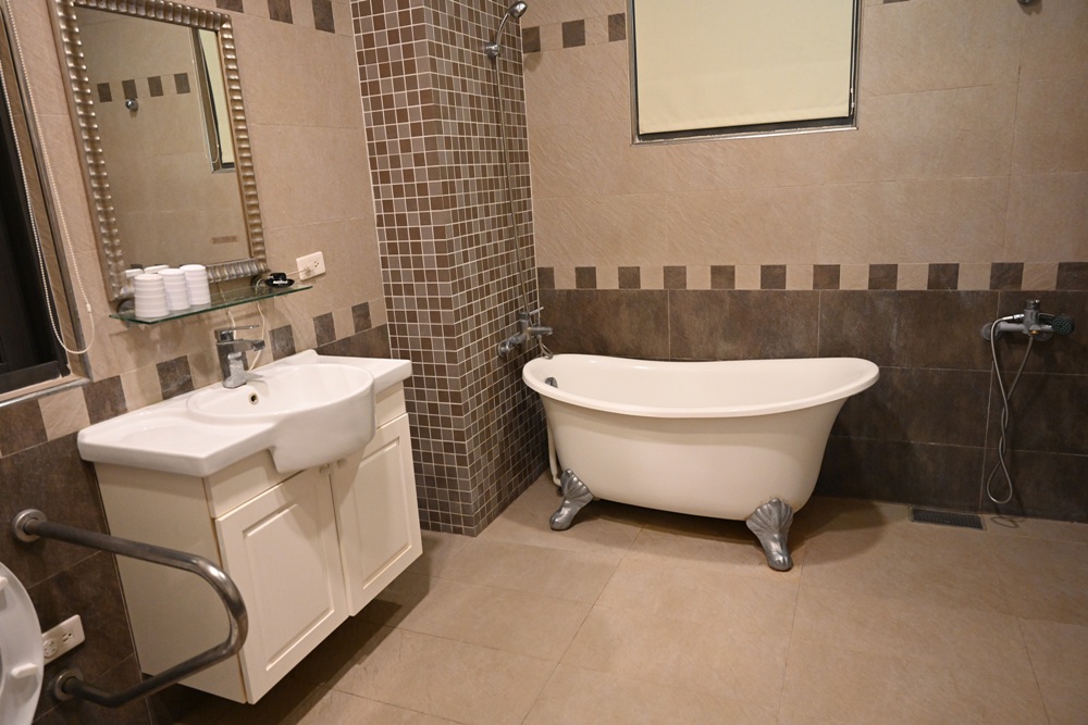 花蓮美食餐廳住宿推薦｜9家必吃餐廳、優質住宿推薦！