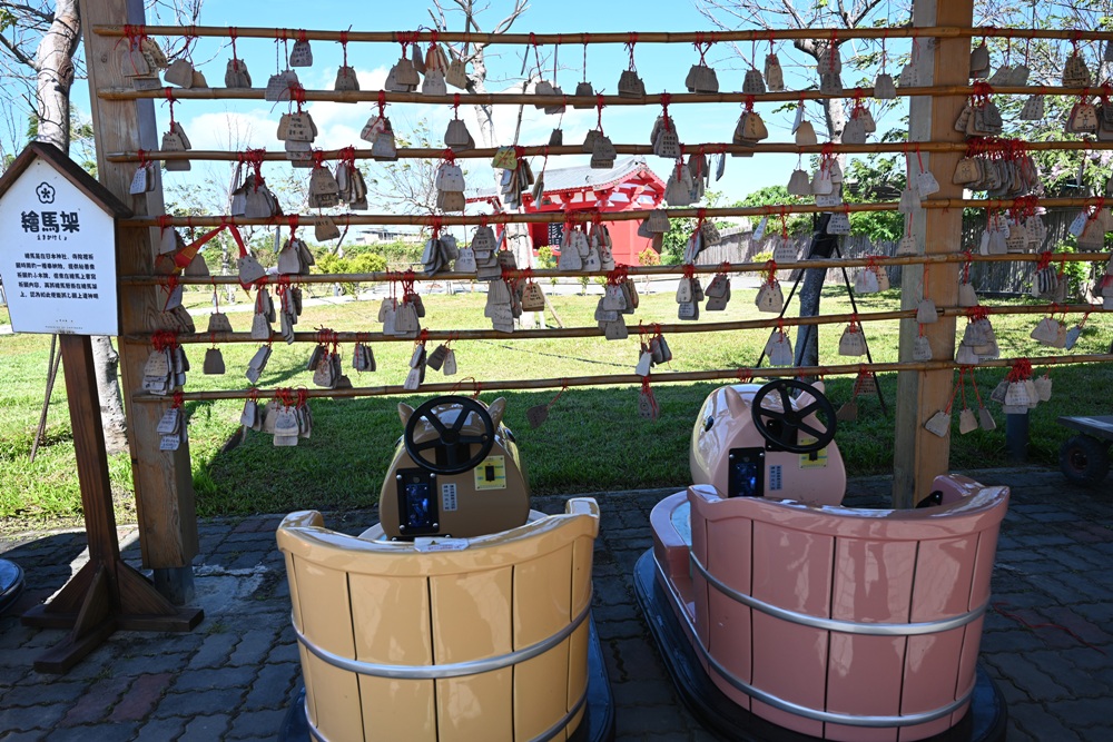 墾丁景點推薦。鹿ㄦ島水豚生態園區 日本雷門(豚門)、和水豚君一起游泳、2026門票資訊! 墾丁景點推薦。鹿ㄦ島水豚生態園區 日本雷門(豚門)、和水豚君一起游泳、2026門票資訊!