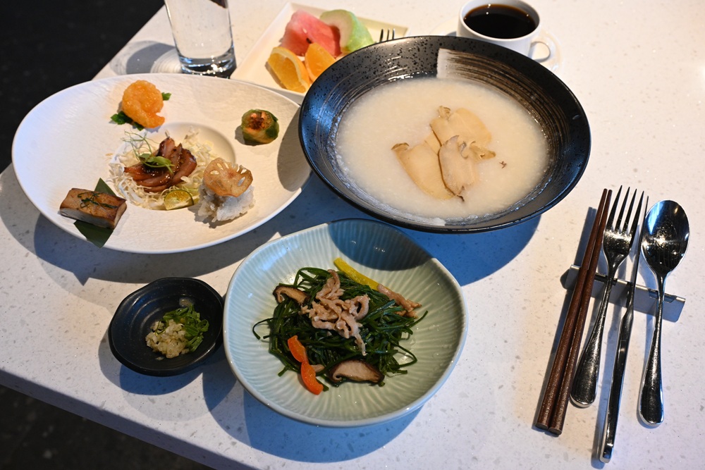 台南安平住宿推薦。綉溪安平飯店XIUXI Anping Hotel 一泊四食、沉浸式體驗！